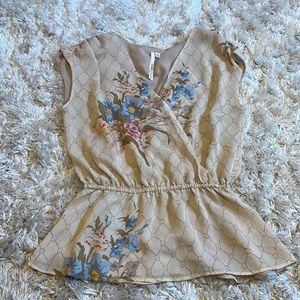 Bellatrix short sleeve top light brown with flowers